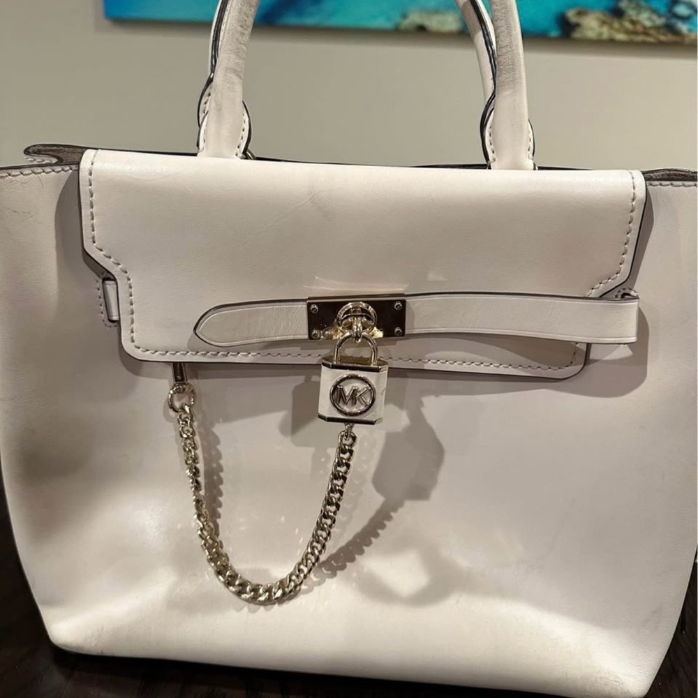 Michael Kors White Purse with Chain Accent